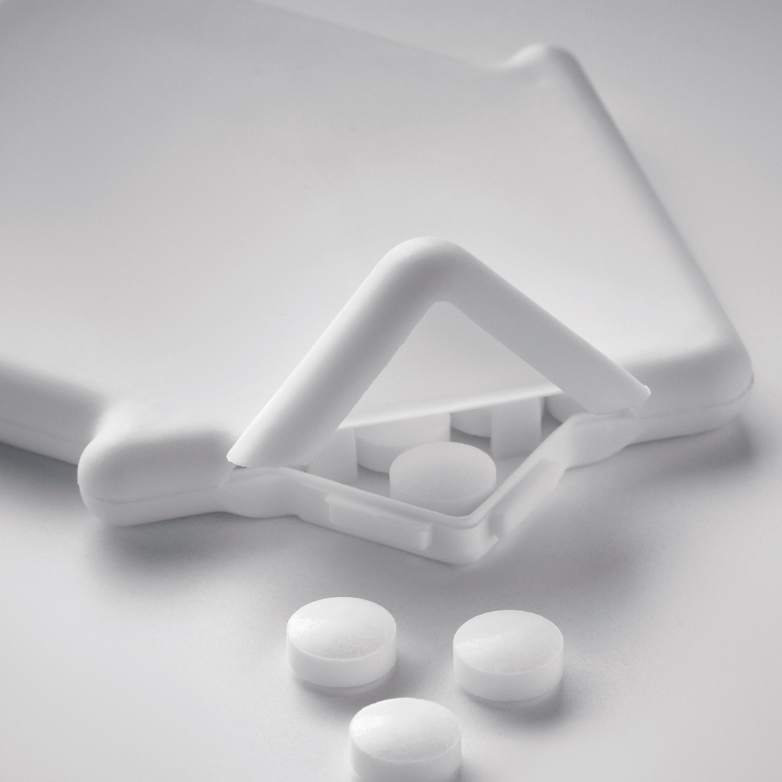 Cutie cu dropsuri de mentă