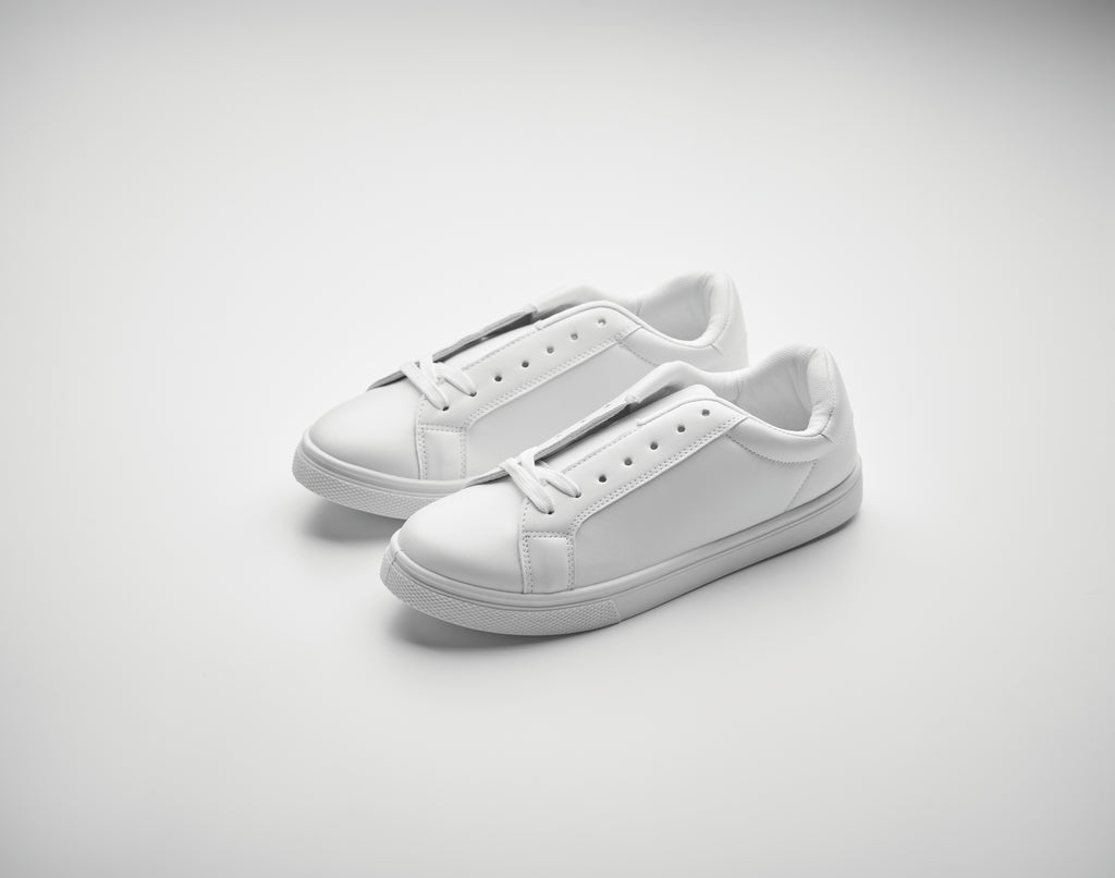 Adidași din PU 38