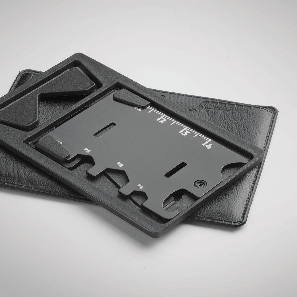 Multitool de buzunar cu suport