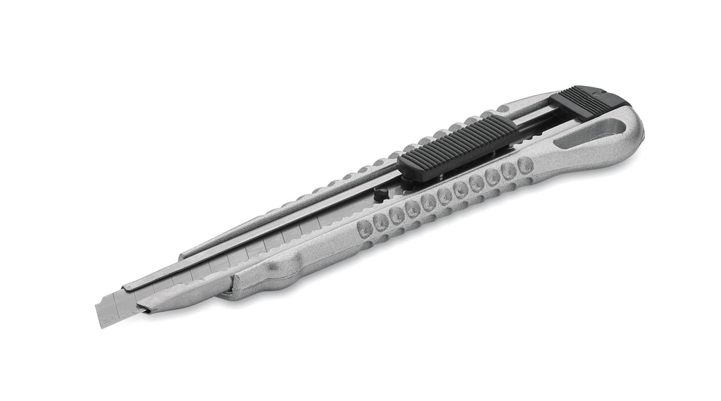 Cuțit retractabil din aluminiu