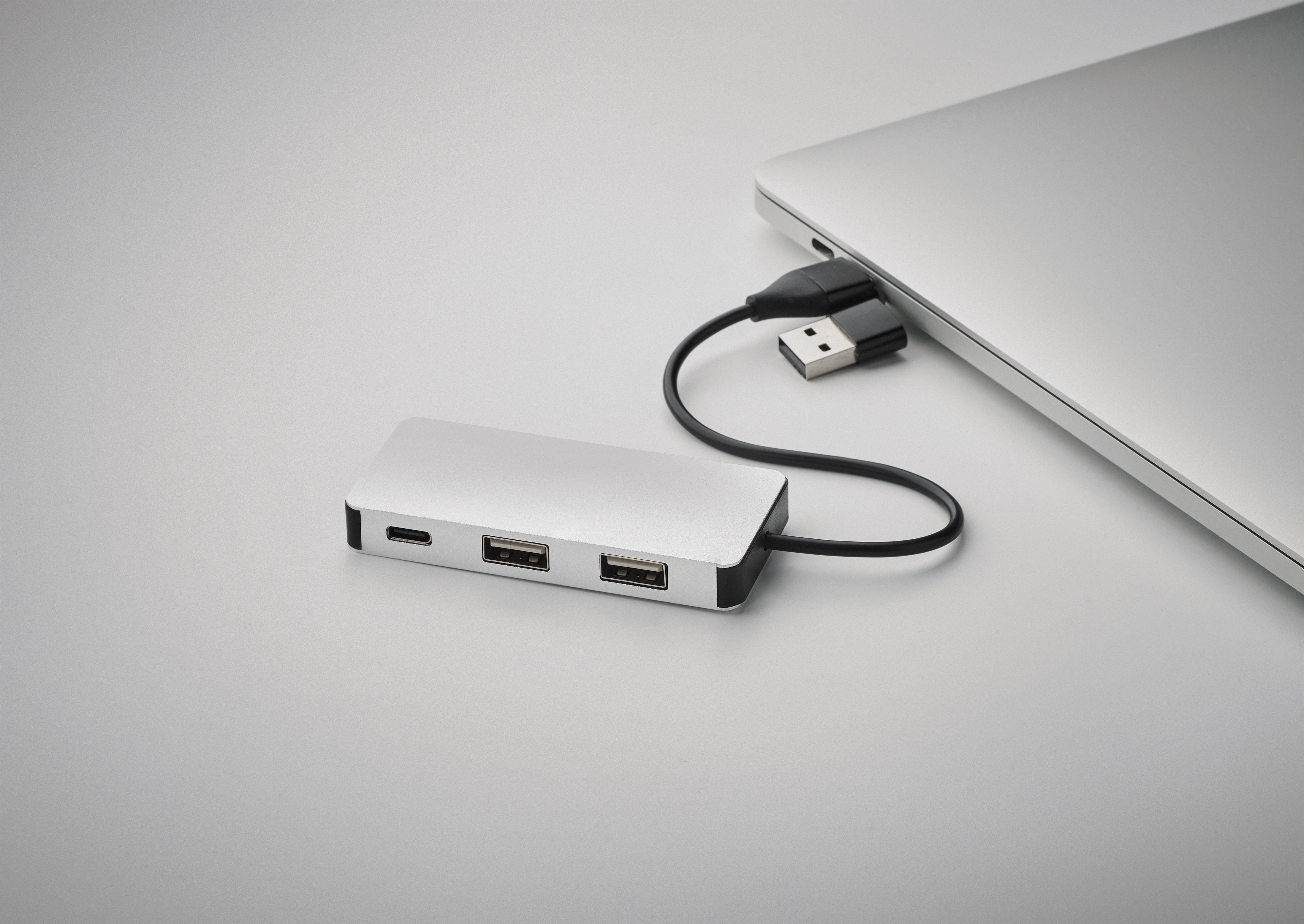 Hub USB cu 3 porturi + cablu 20