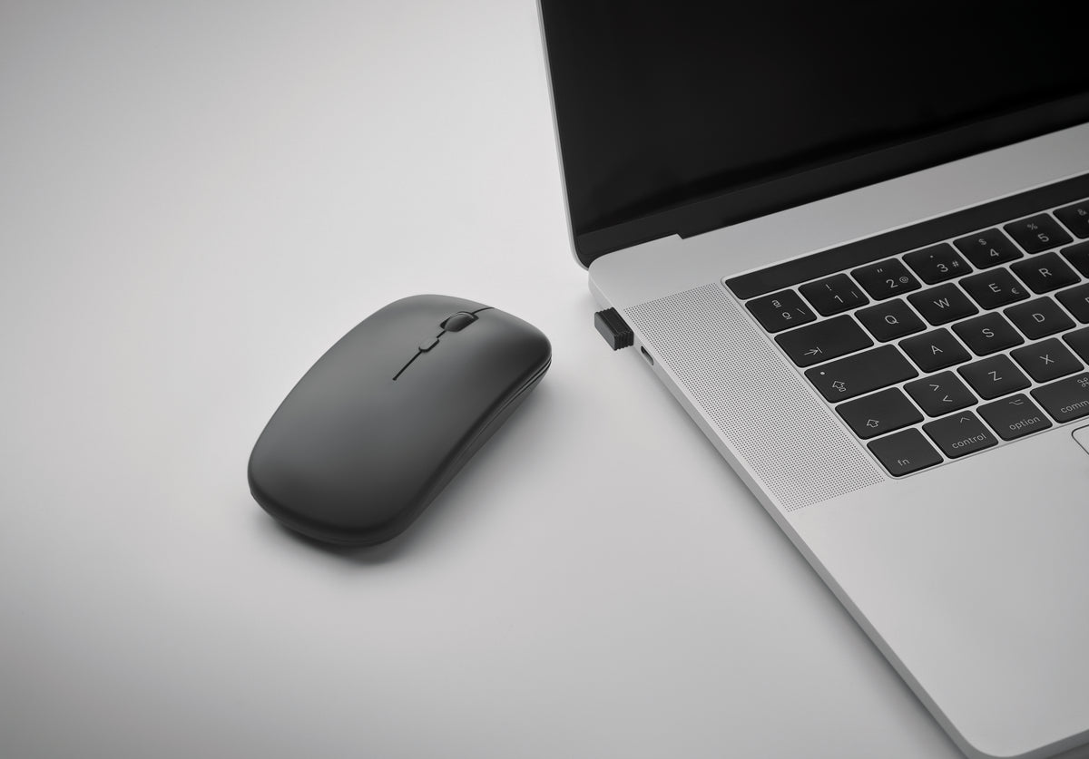 Mouse wireless reîncărcabil