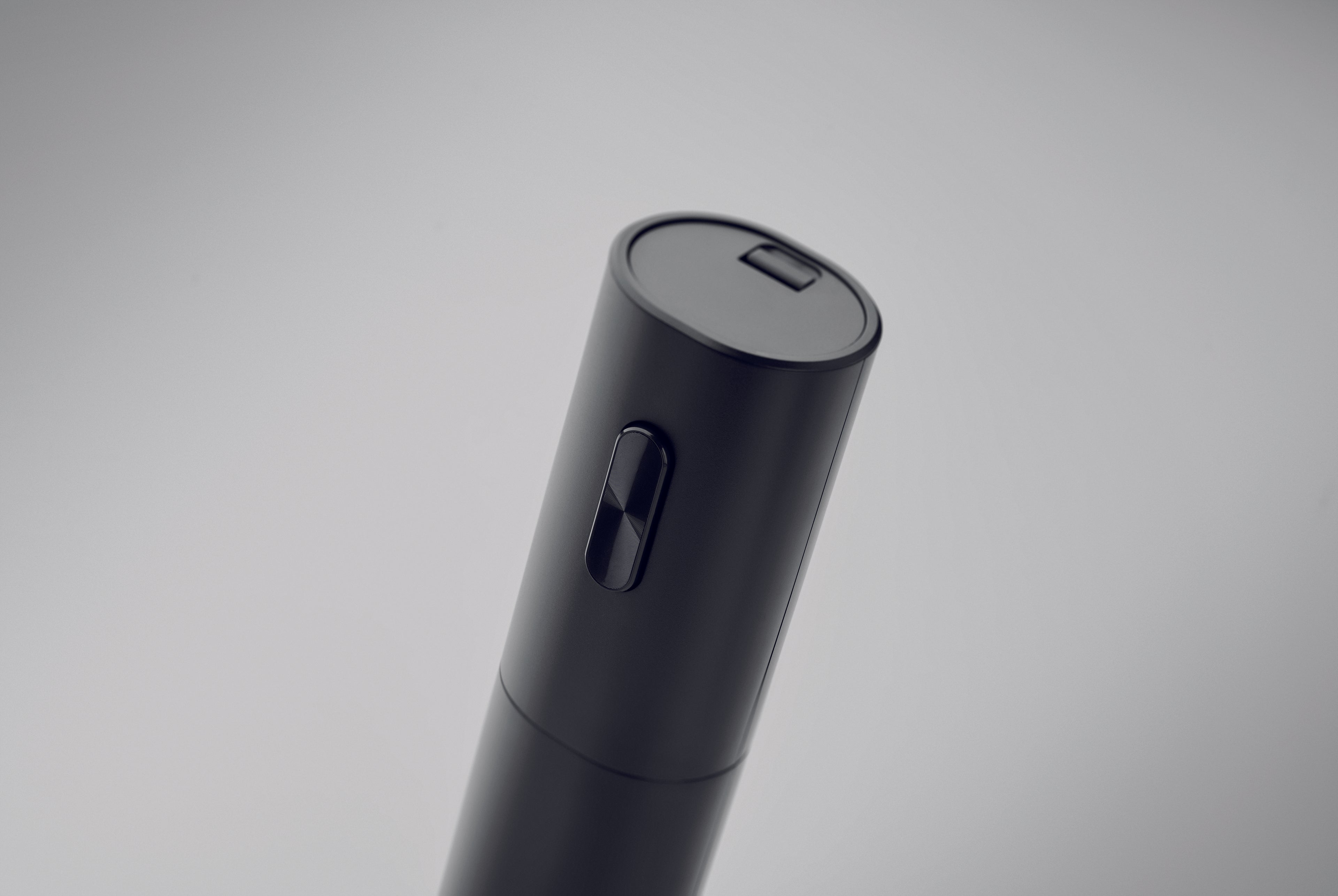 Desfăcător electric sticle vin