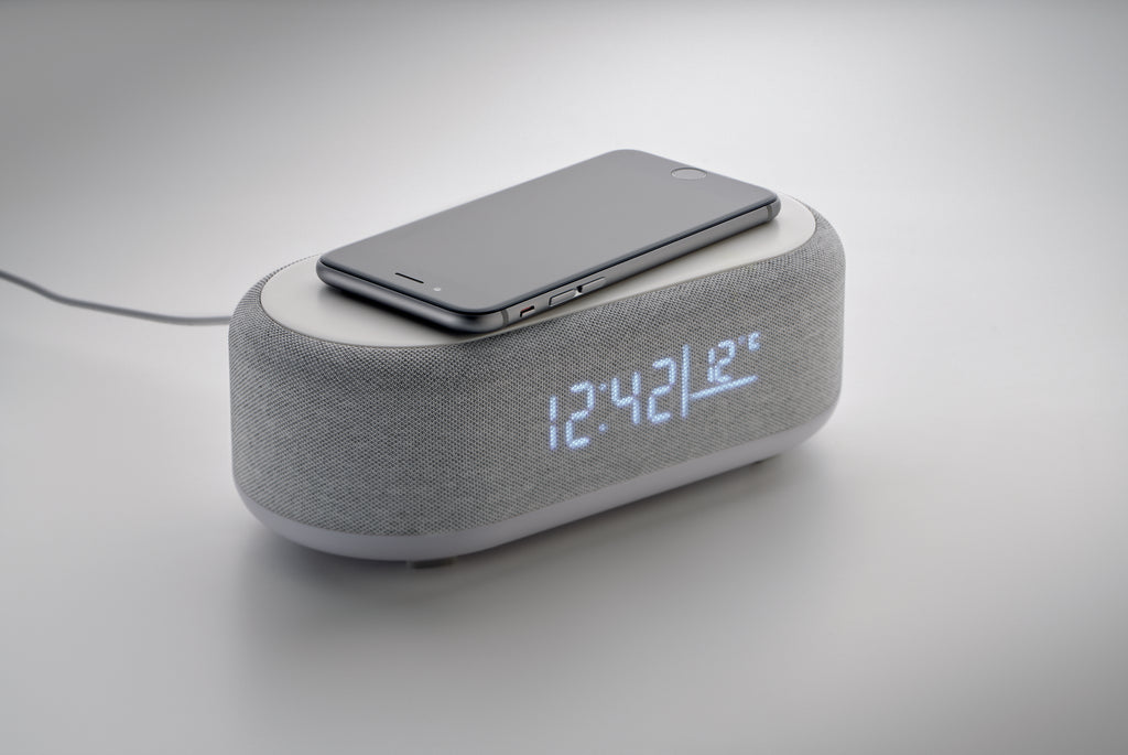 Boxă cu încărcare wireless 15W