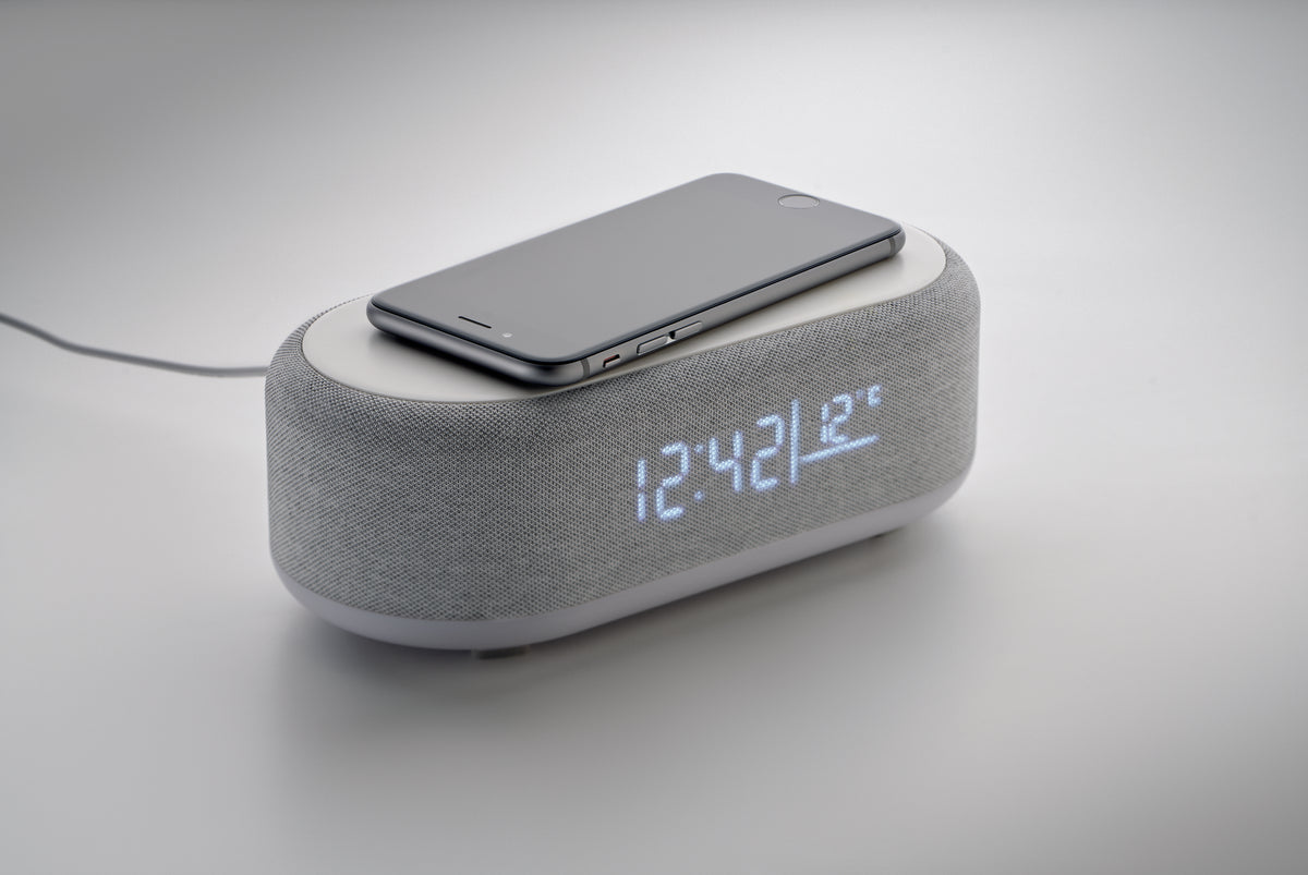 Boxă cu încărcare wireless 15W