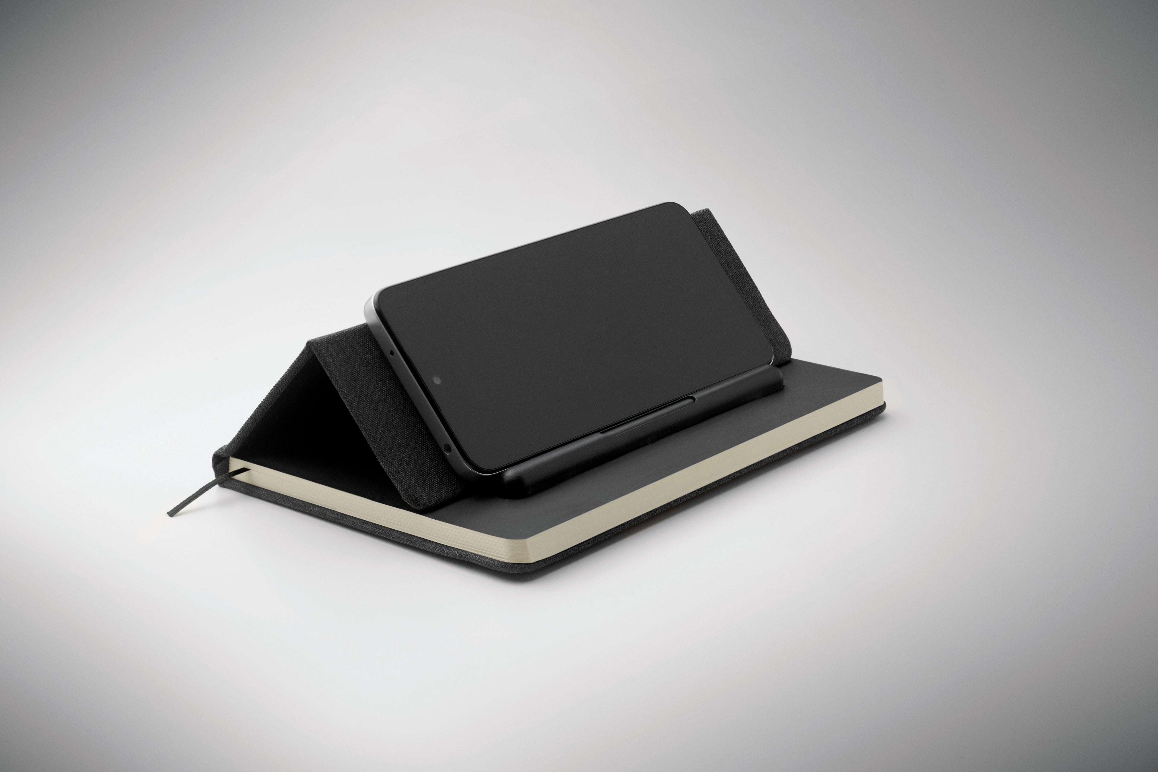 Notebook A5 cu suport telefon