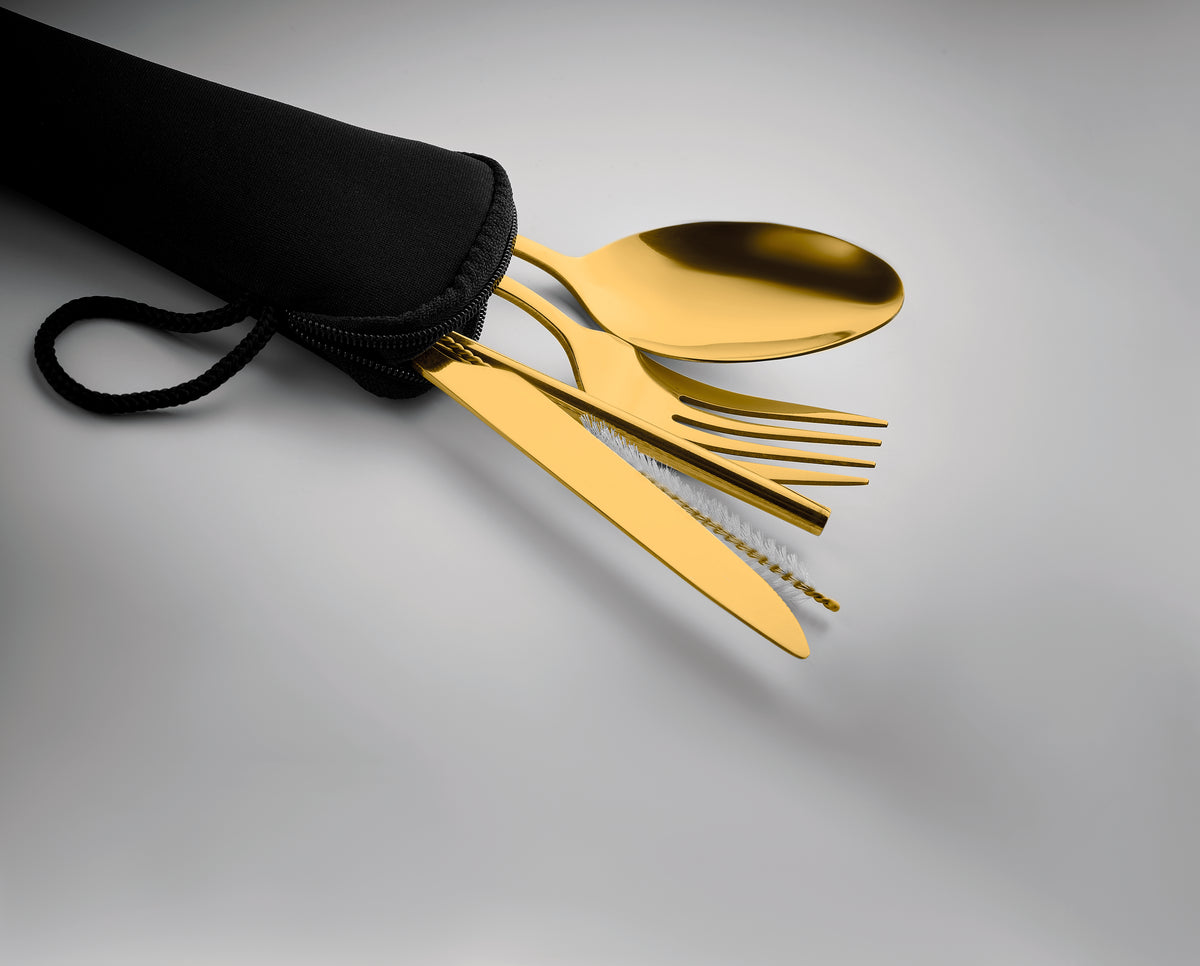Set de tacâmuri din inox