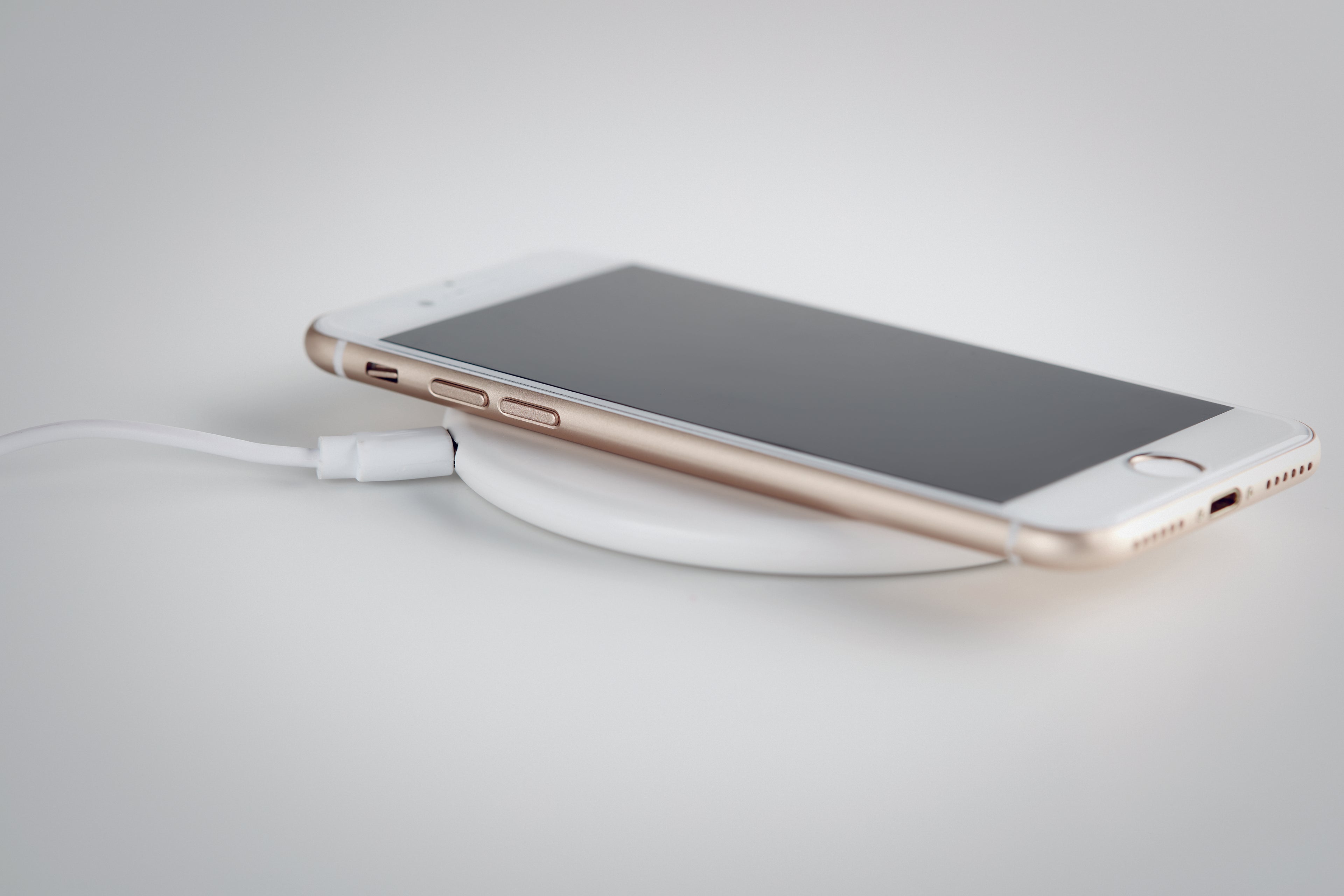 Încărcător fără fir din ABS