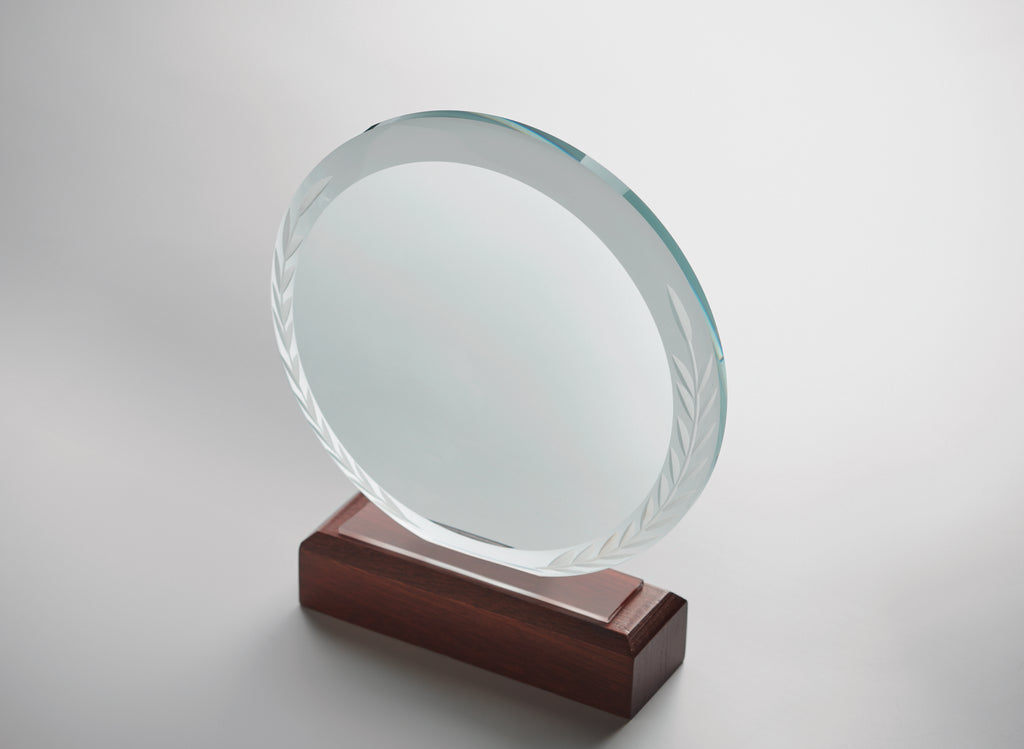 Placheta de premiere rotundă