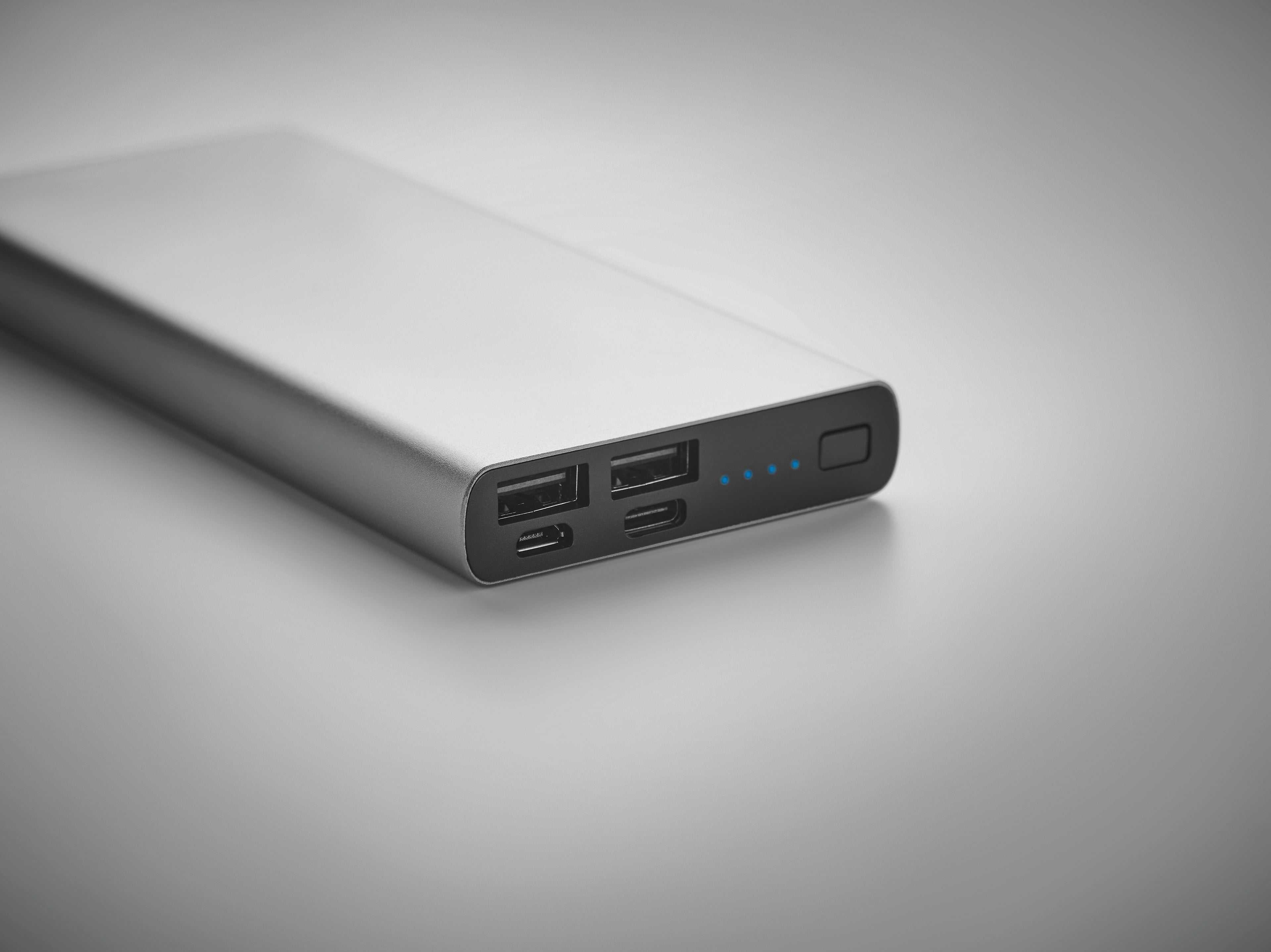 Powerbank 10000 mAh            MO6770