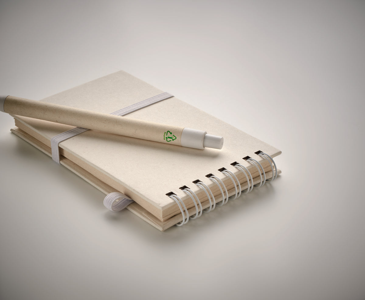 Notes A6 din carton reciclat