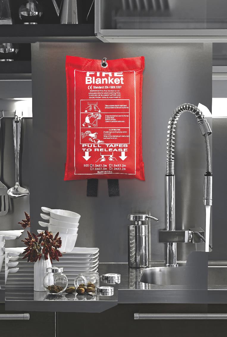 Pătură de incendiu în husă PVC